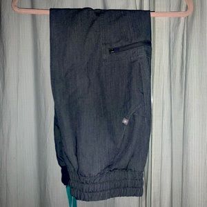 Figs•Zamora High Waisted•Scrub Pant•Medium Petite•Graphite